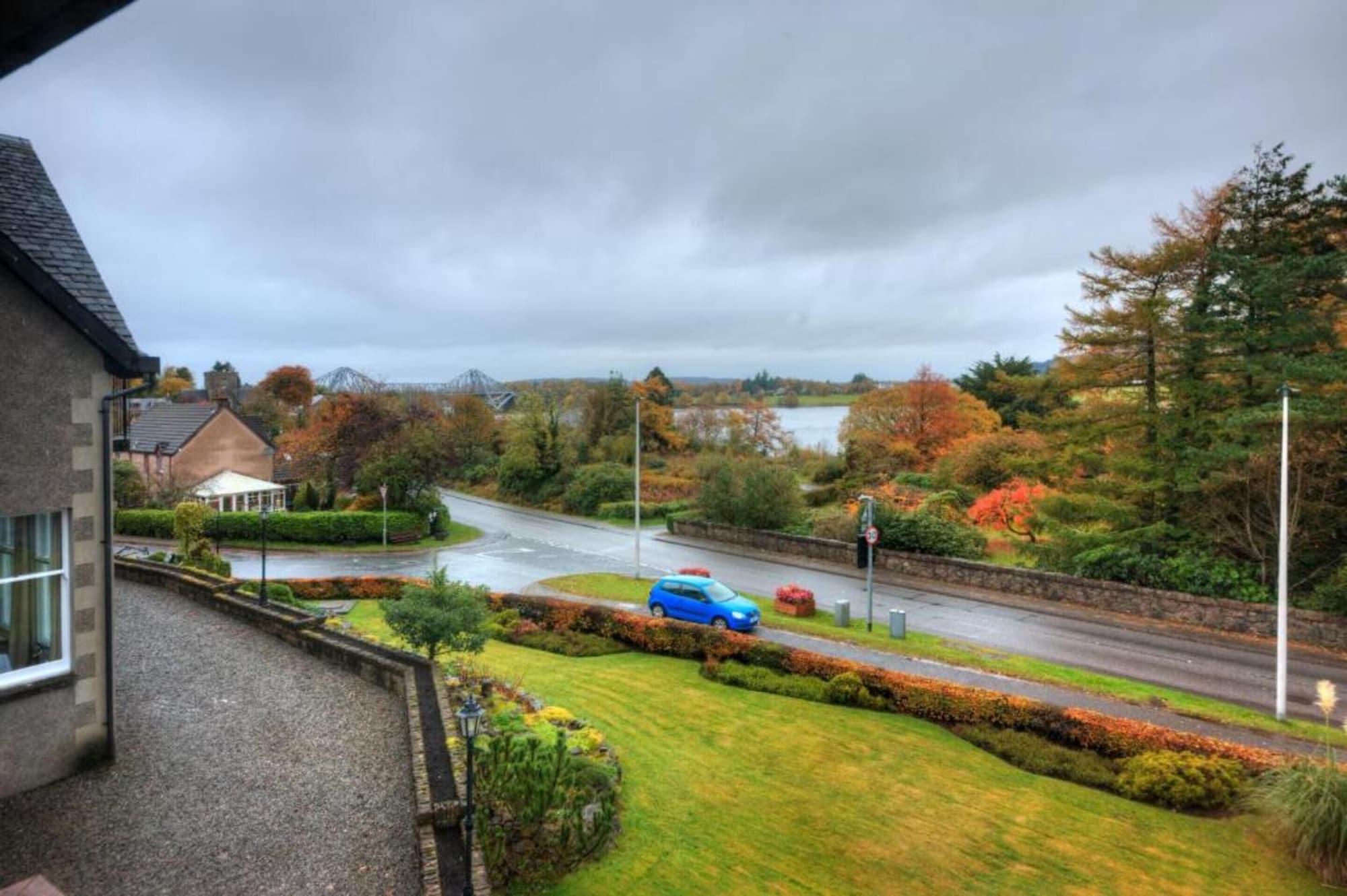 Falls Of Lora Hotel Connel Exterior photo